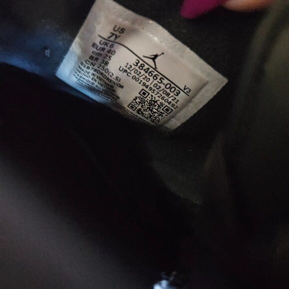 Nike Air Jordan Women's Electric Green 6 Retro Shoes Size 8.5 - Picture 12 of 15